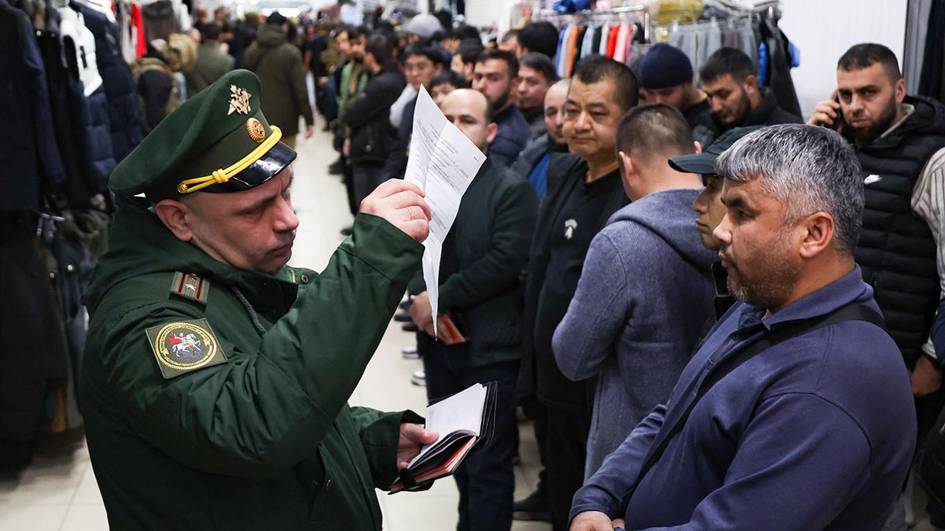 Rossiyada migrantlar uchun to‘lovlar keskin oshirilishi mumkin